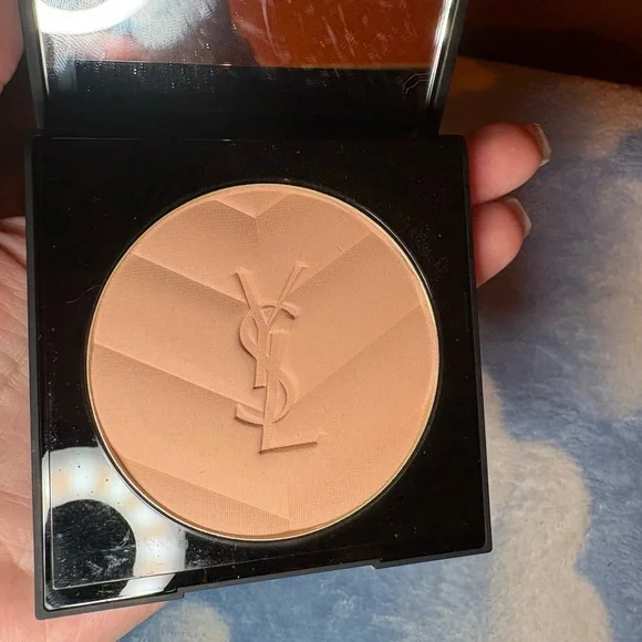 Ysl face powder 01